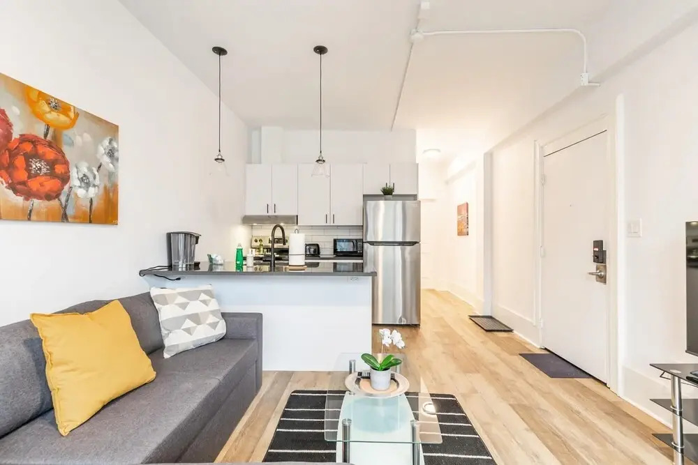 1BR Apt w Queen Bed Netflix - Prime Location