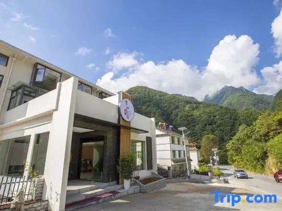 Yunqi Jingsu Hotel