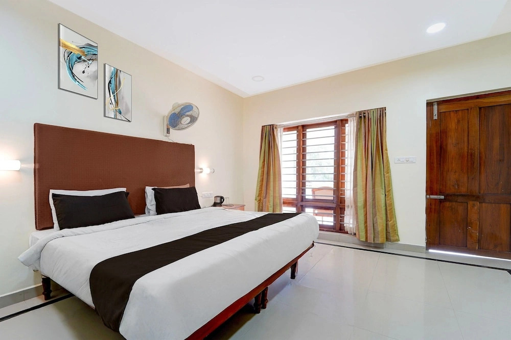 Classic With Balcony Travancore Island