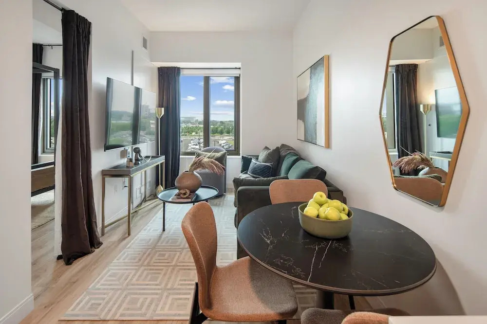 Luxury Apartments by Hyatus at Boston Cambridge