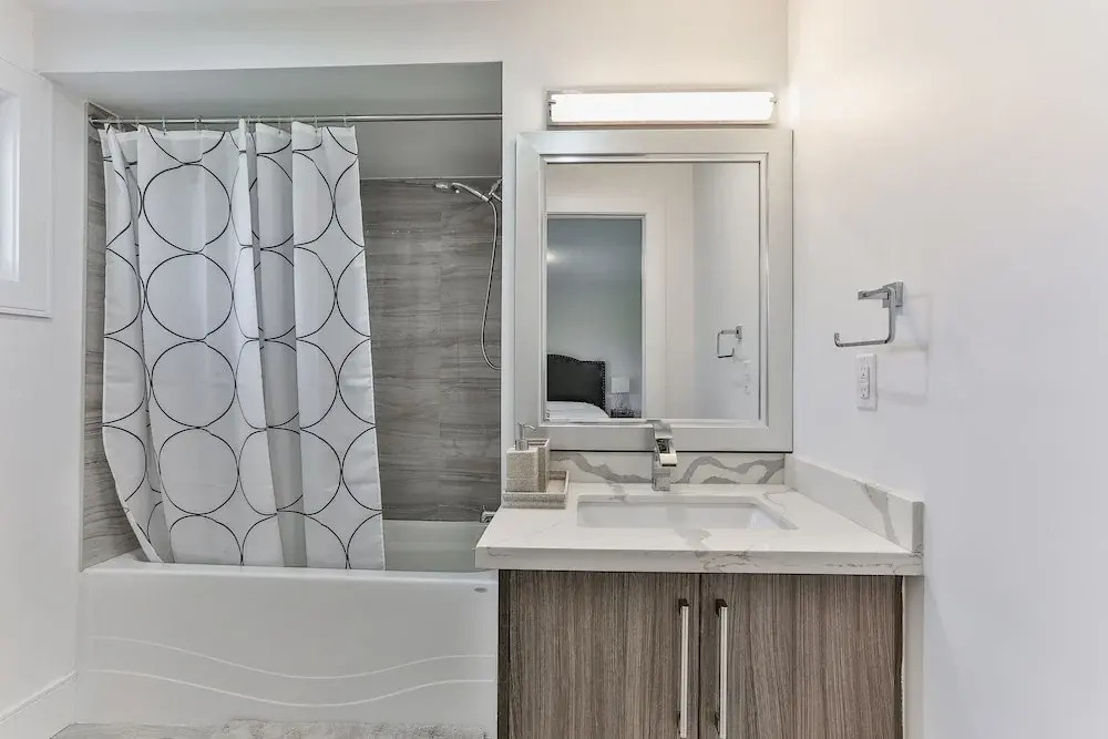 QuickStay - Classy 5brm House in Vaughan