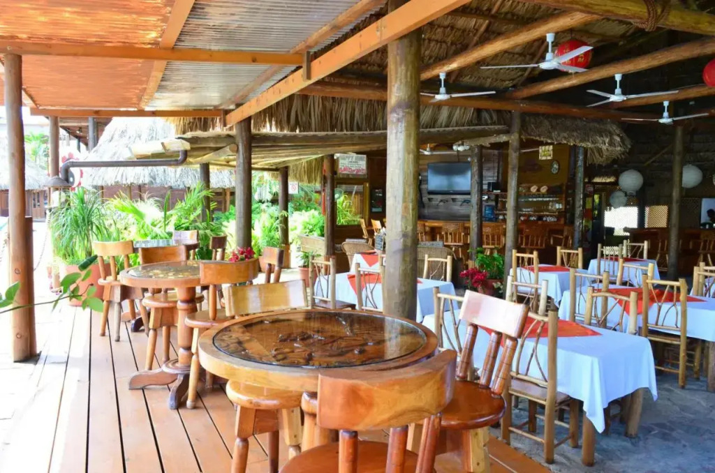 Mar Marine Yacht Club