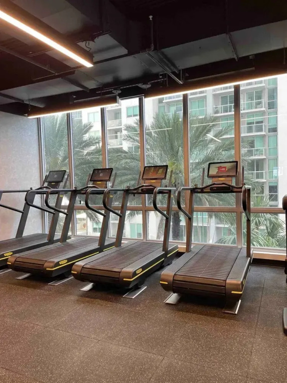 Boutique Condo In Dt Miami Perfect For Couples/fam 1 Bedroom Condo