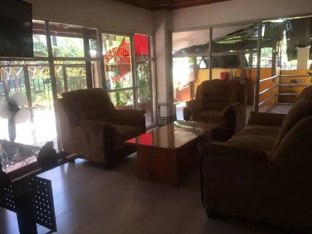 Sunrise Apartelle