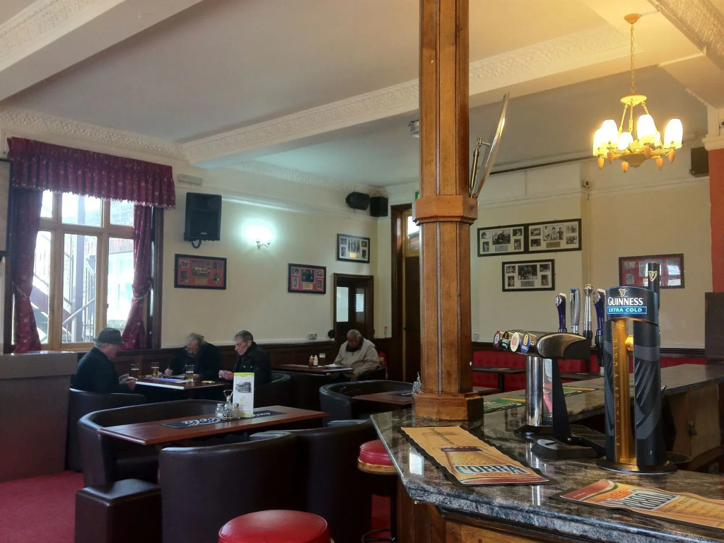 Bridge Park Hotel