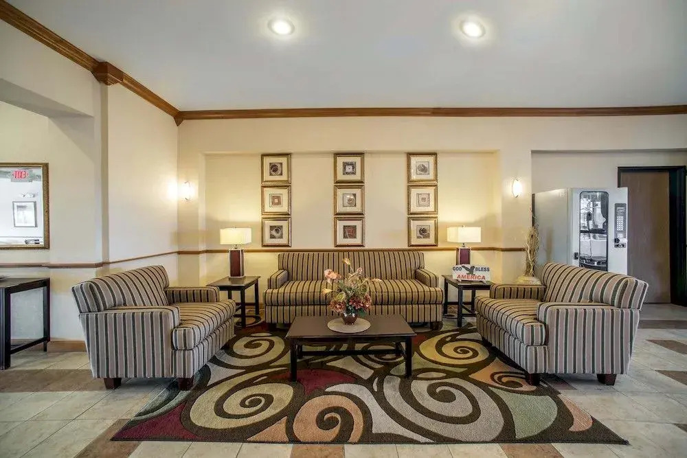 Comfort Inn & Suites Greenville Il