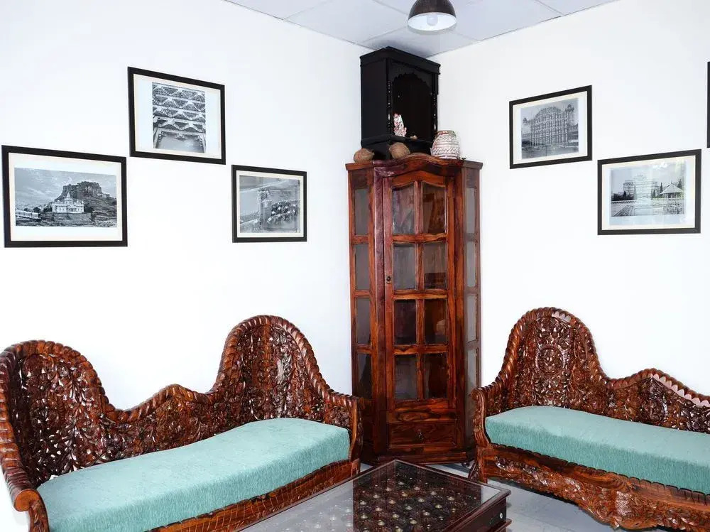 OYO 10963 Hotel Guman Auberge