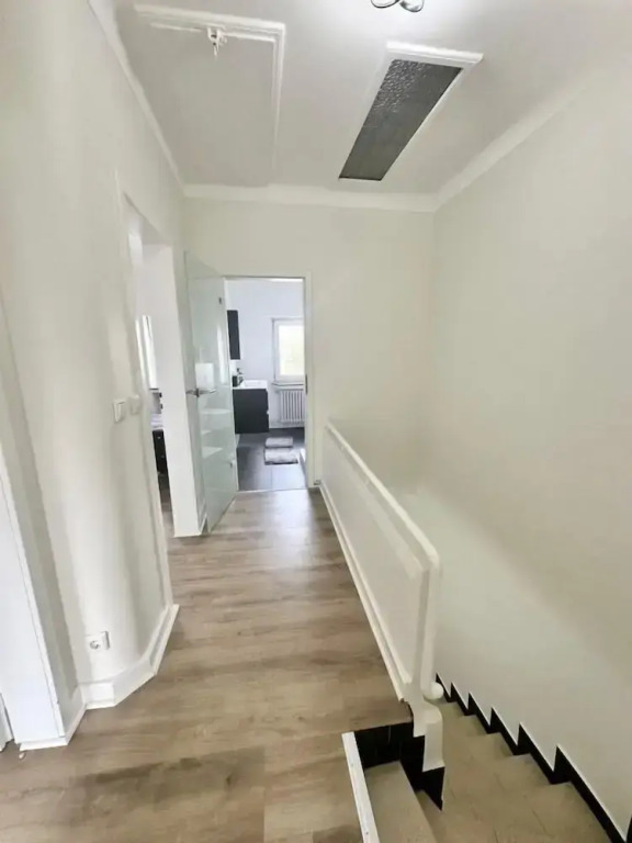 Charming 5 bedrooms Home