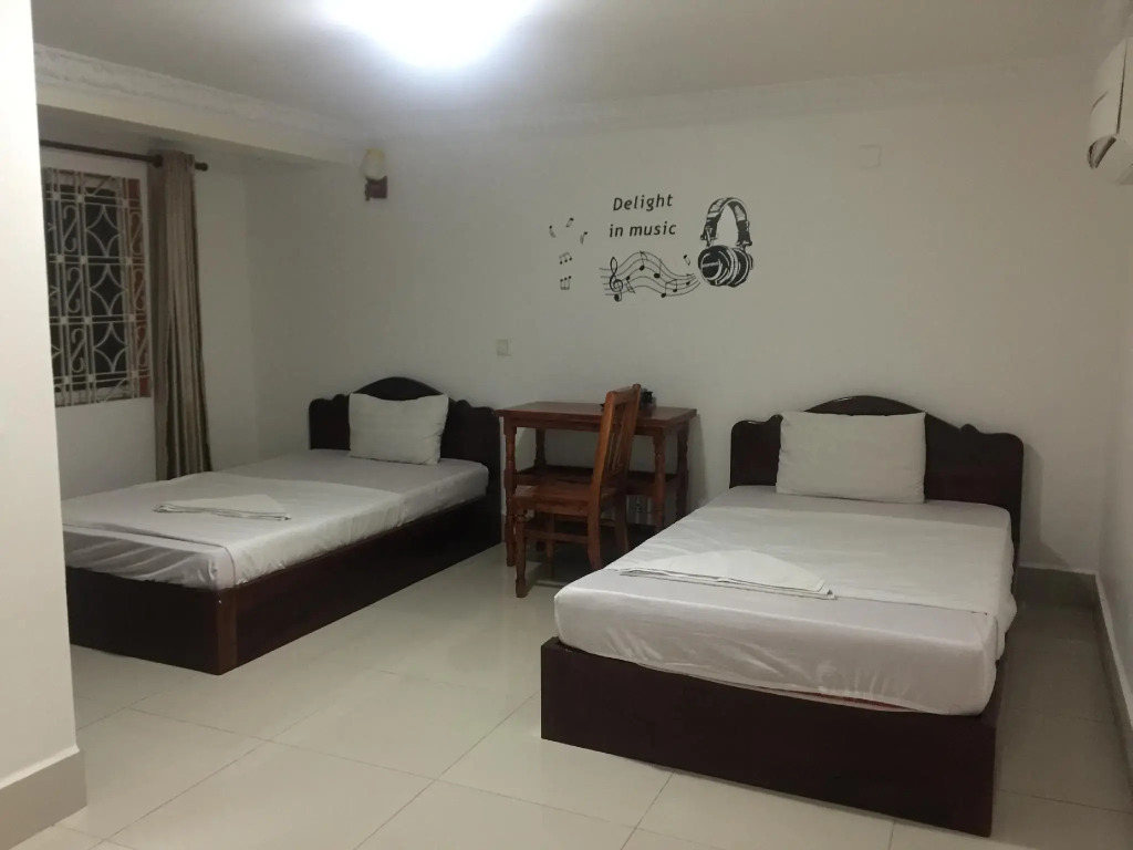 Hang Pich Airport Guesthouse