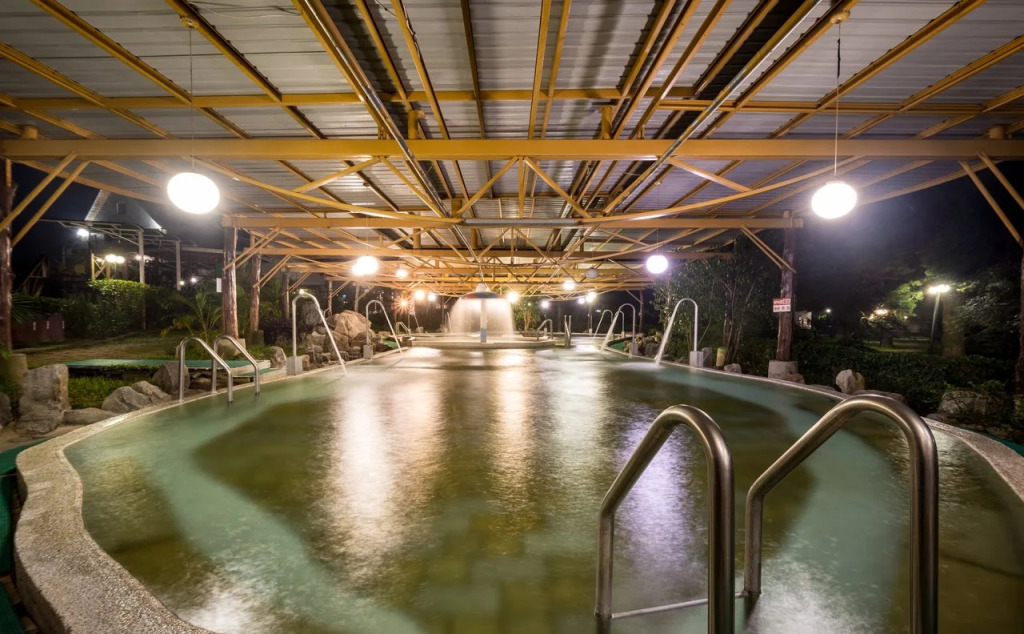Crystal Hotel