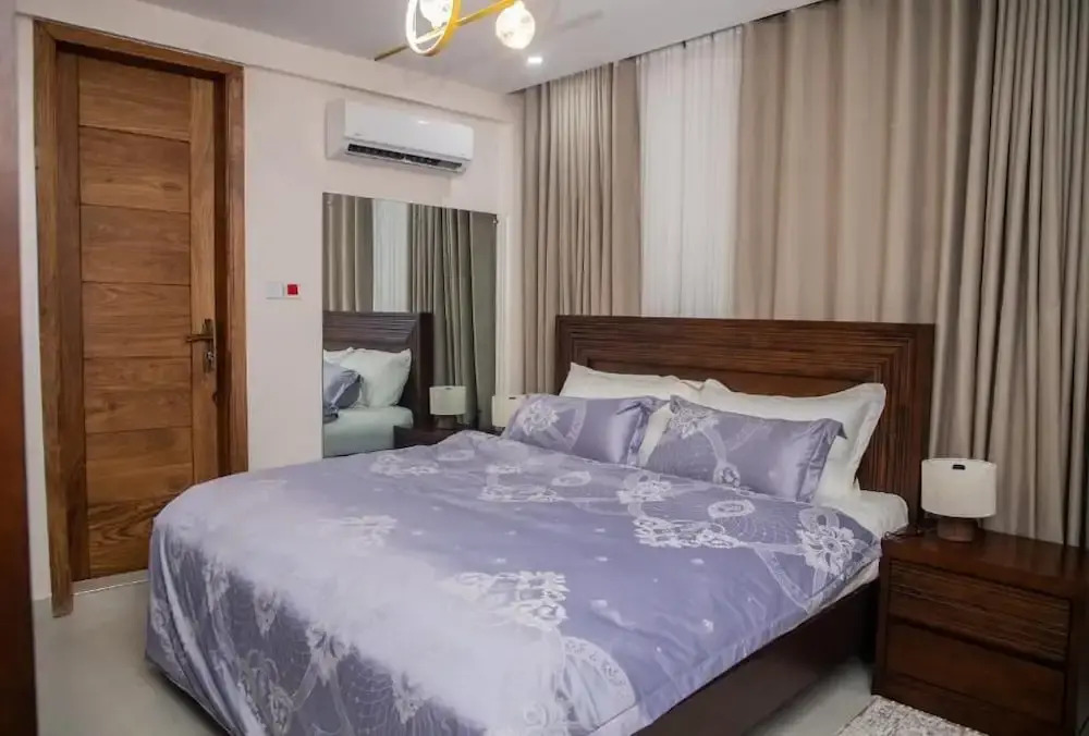 Little Hideaway, Shared Apartment 20 minutes from Airport