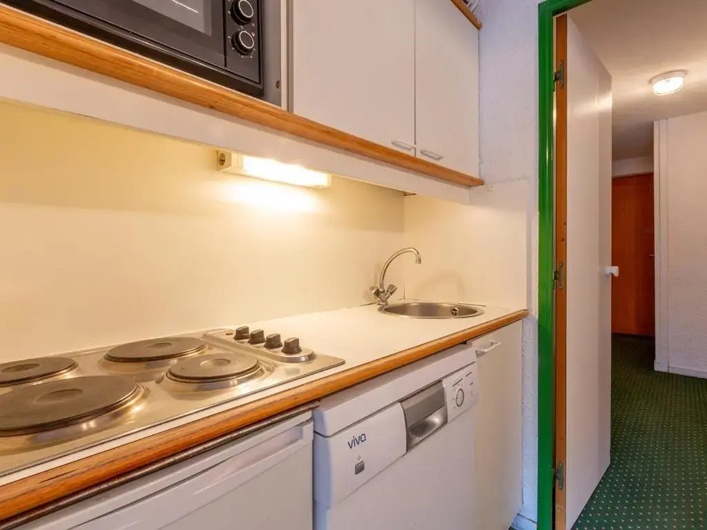 Appartement Méribel, 3 pièces, 6 personnes - FR-1-355-57