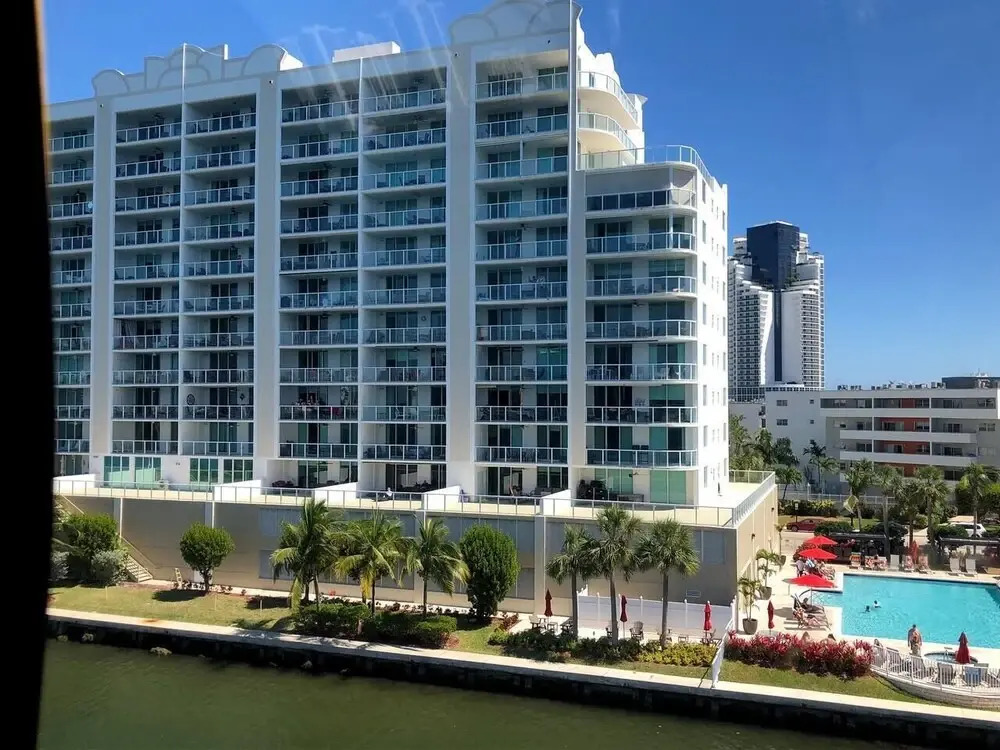 Le Marina Bay 802 - Condo 5 People, Sunny Isles