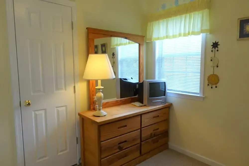 Gray Whale 3 Bedrooms 2 Bathrooms Home