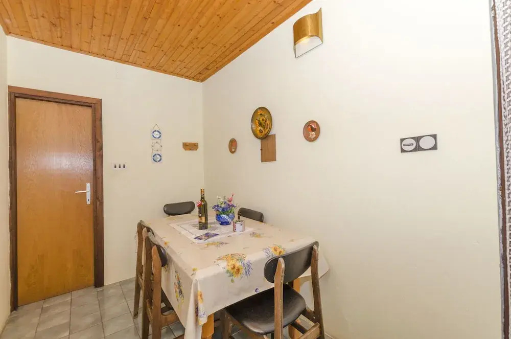 Apartments Ivan