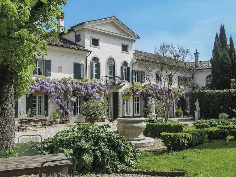 Villa di Tissano