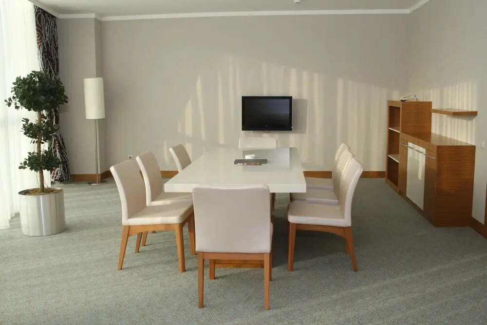 Grand Nur Plaza Hotel