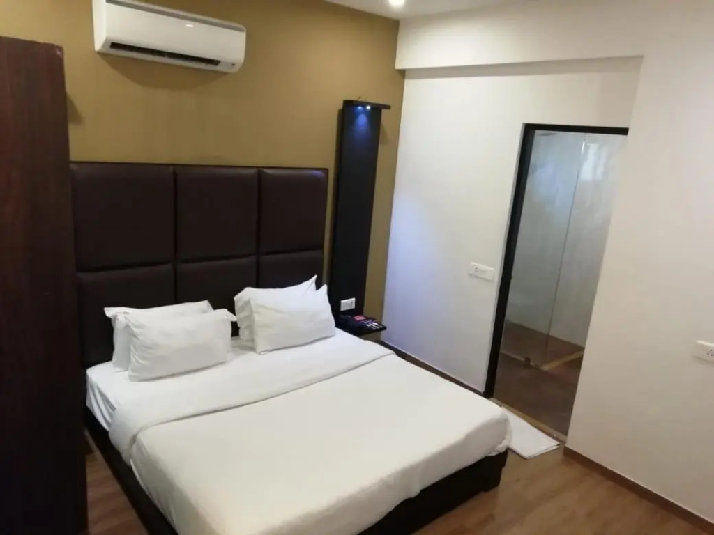 SinQ Beach Resort