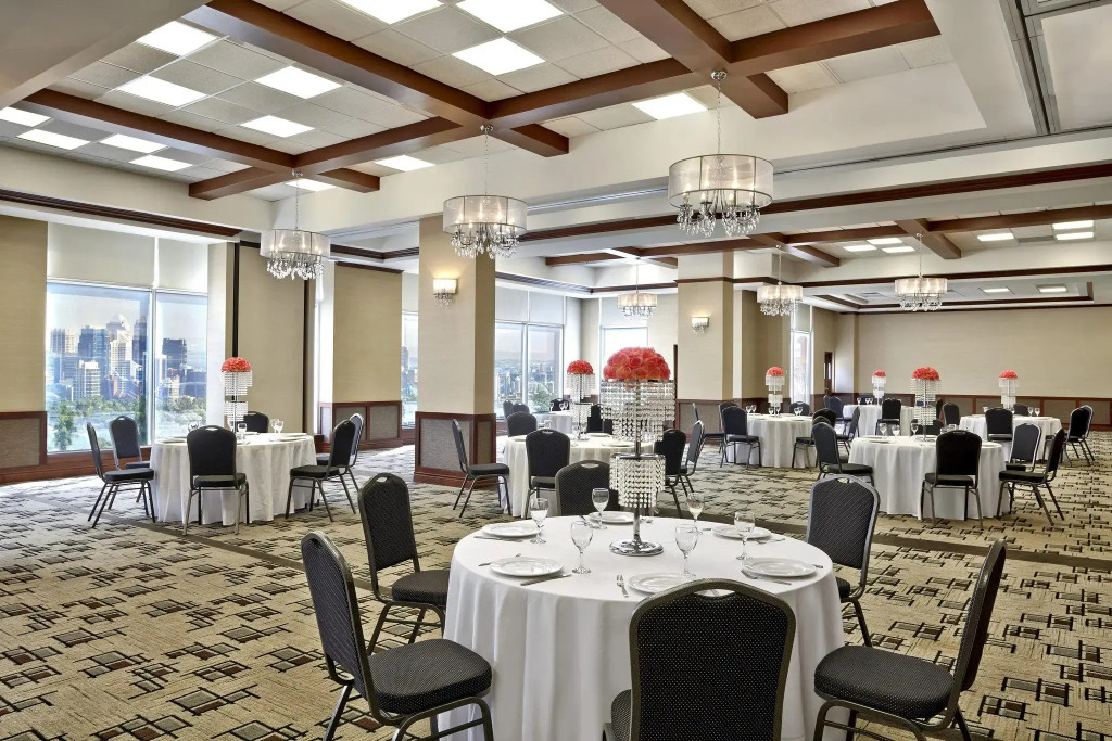 Four Points by Sheraton Calgary Airport