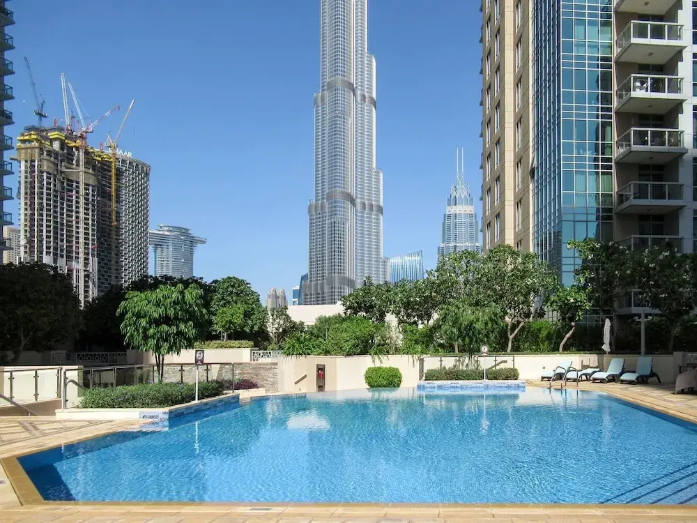 Spectacular 2BR in Upscale Burj Khalifa District