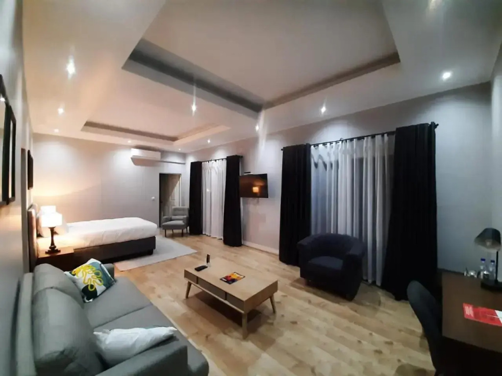 Terra Guest House