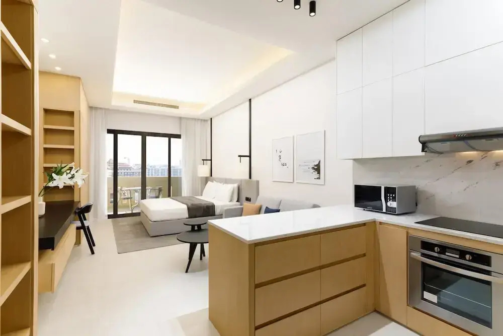 5 Resort Stay on Palm Jumeirah w Sea View