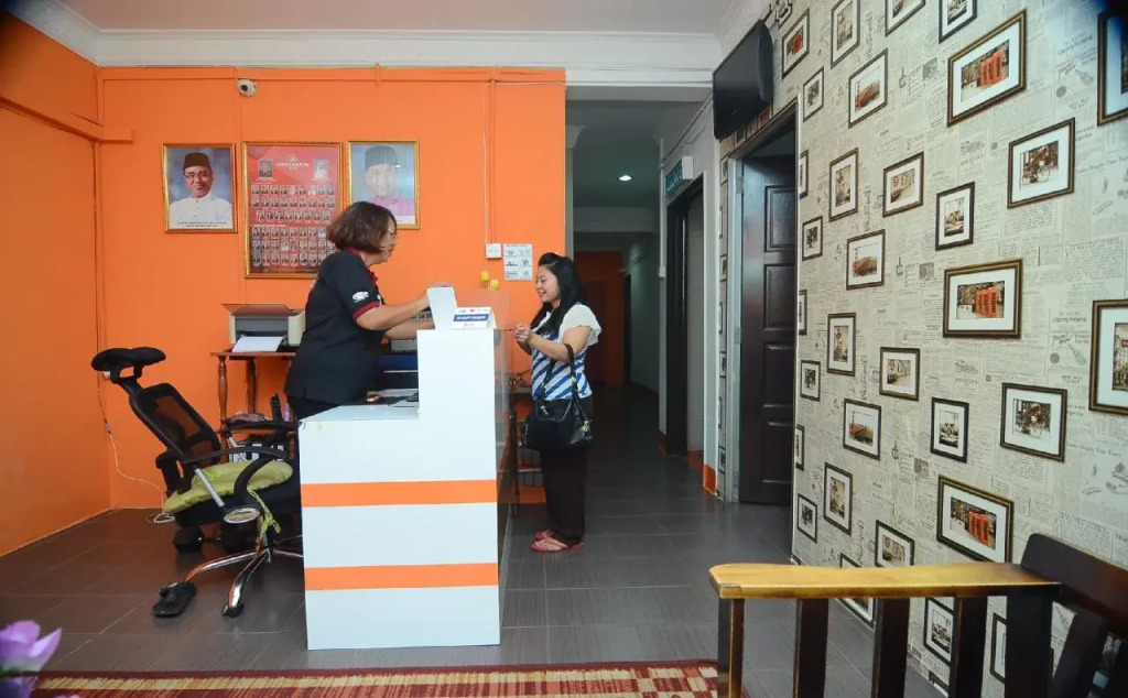 Amt Budget Hotel