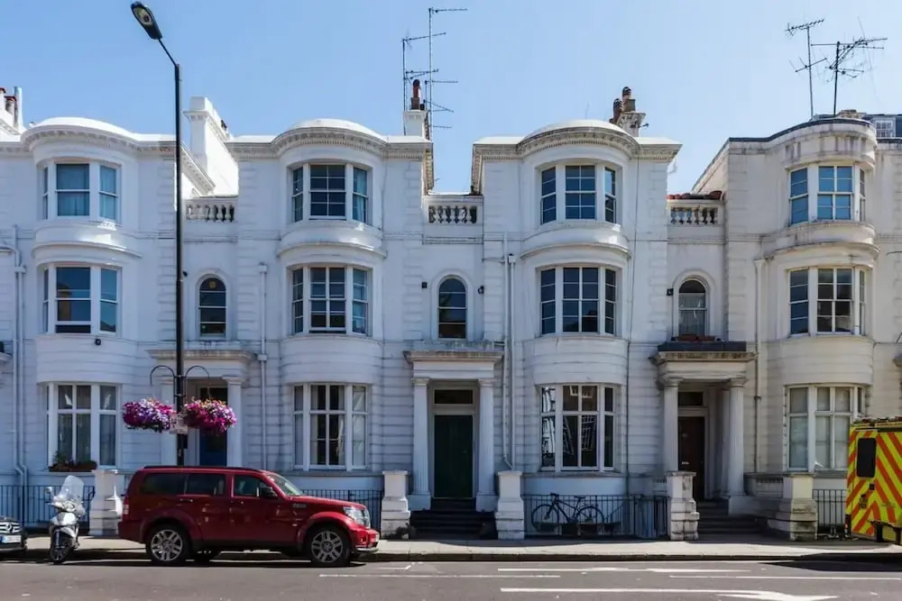 Elegant, Airy 2 Bedroom Flat in Paddington