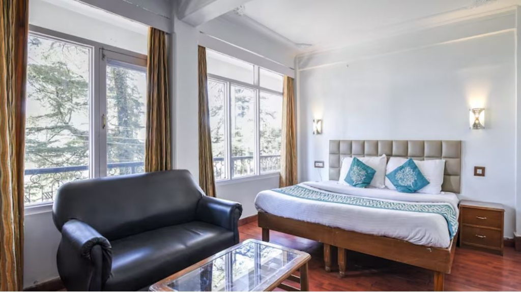 1 BR Boutique stay in The Mall, Shimla, by GuestHouser (FB23)