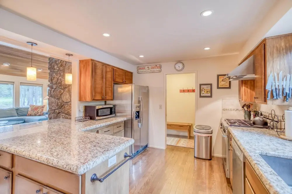 9 Salishan