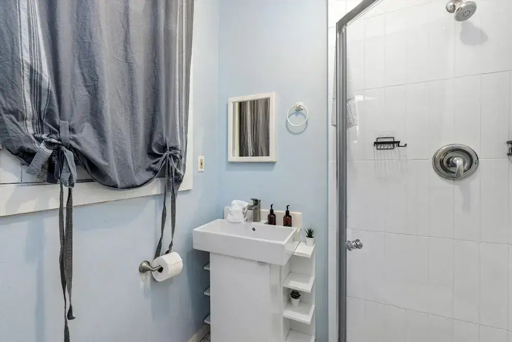 Seas The Breeze 4 Bedroom Home