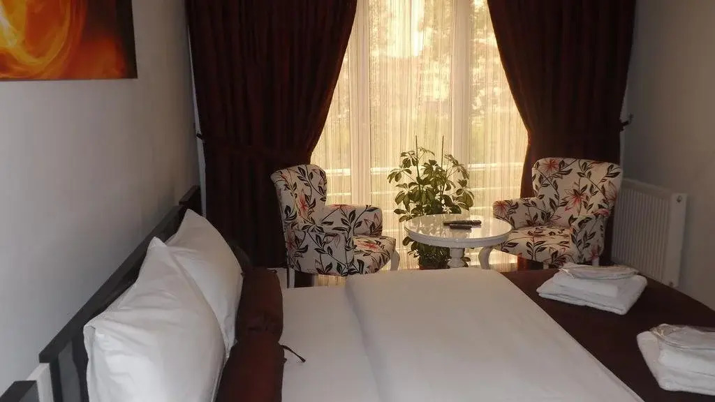 Sindoma Hotel