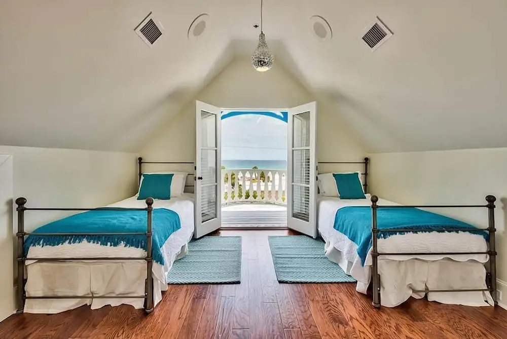 Caribbean Queen 5 Bedroom Holiday Home by Five Star Properties