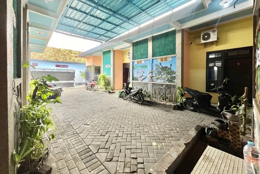 Raysha Luxury Guest House Mitra RedDoorz