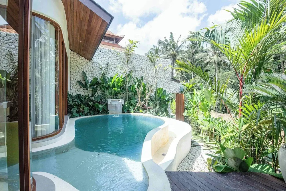Elegant 1BR Retreat Jungle View Hideaway in Ubud