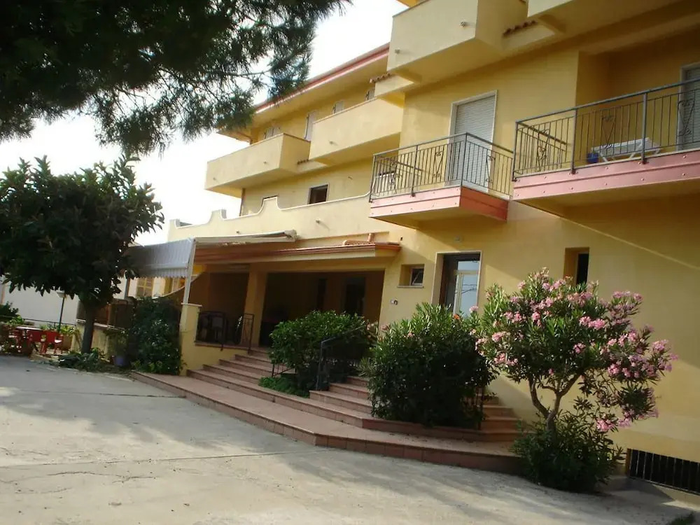 Residenza Laura Casa Vacanze Capo Vaticano