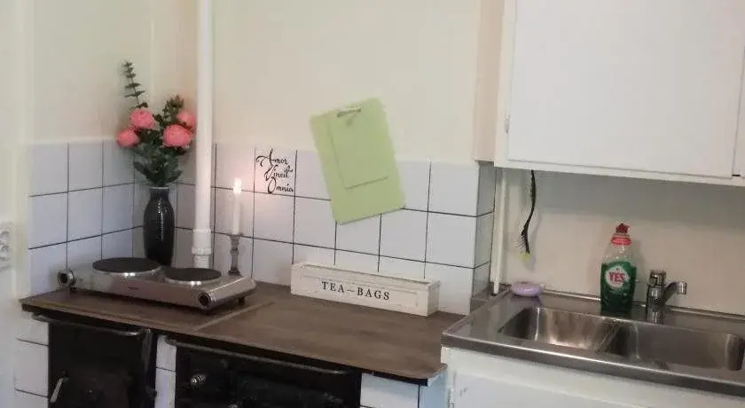 Huset mitt i byn