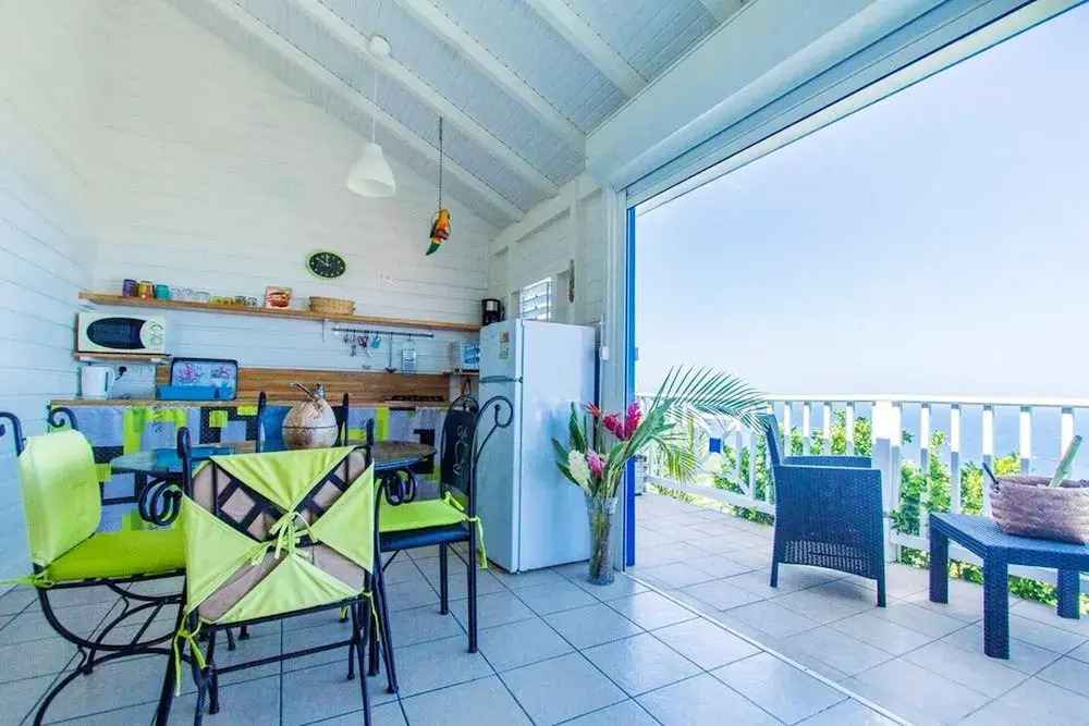 House With one Bedroom in Bouillante, With Wonderful sea View, Enclosed Garden and Wifi - 5 km From the Beach
