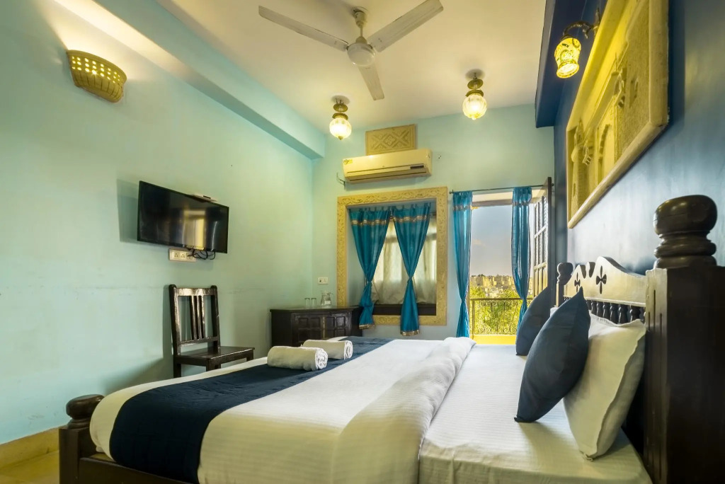 Tripli Hotels Prithvi Palace