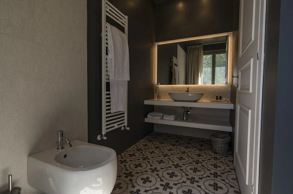 Isola Polvese Resort