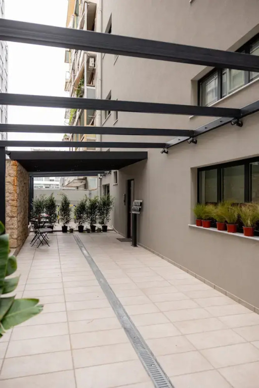 Earos Urban Living