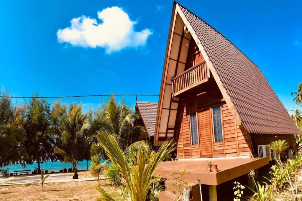 Bayu Lestari Island Resort