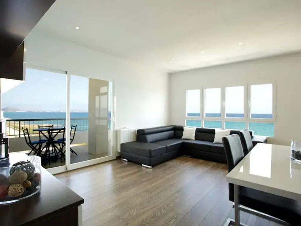 Comfortable Aparrtment in Can Picafort With Terrace
