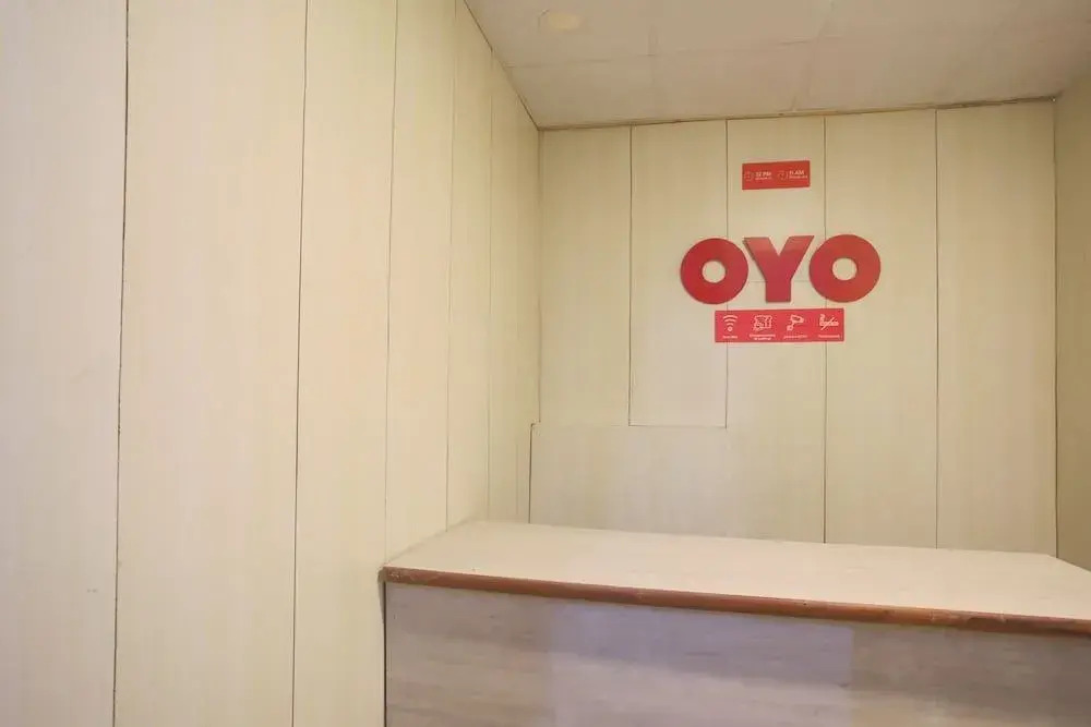 OYO 38417 Silver Villa
