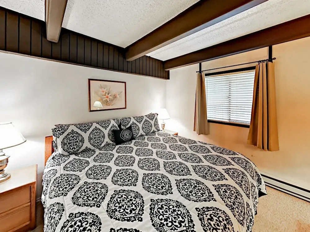 Vail  W/ Pool & Hot Tubs 1 Bedroom Condo
