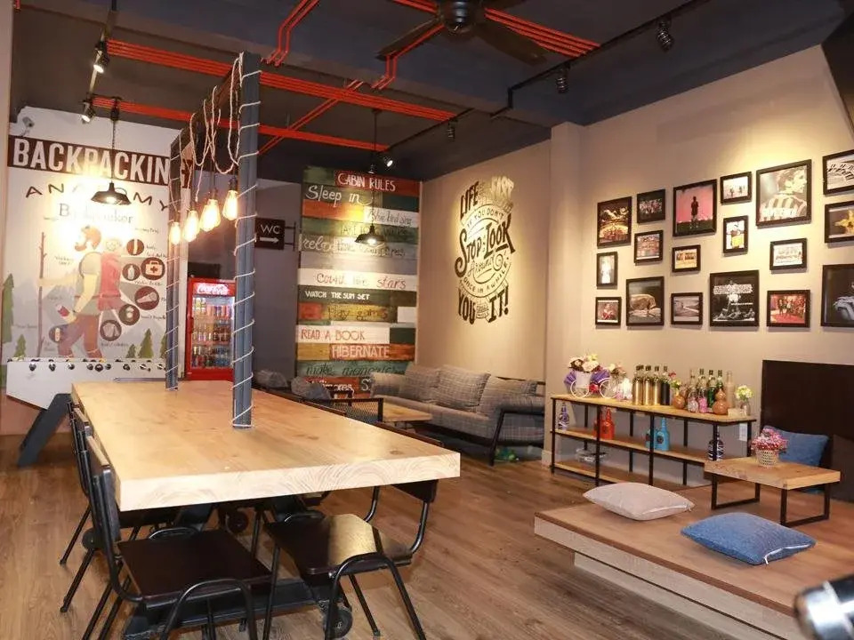 Barneys Danang Backpackers House