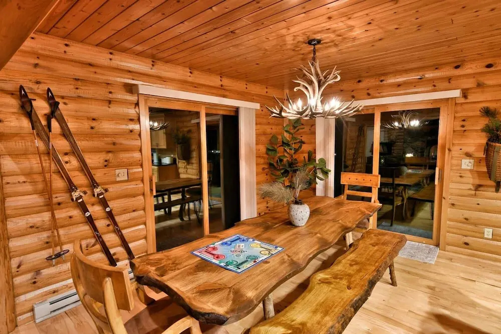 Majestic Moose Lodge 5 Bedroom Home by RedAwning