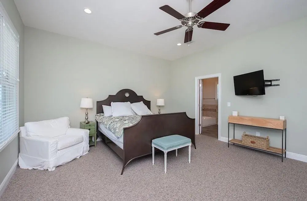 West Beach Home 2981
