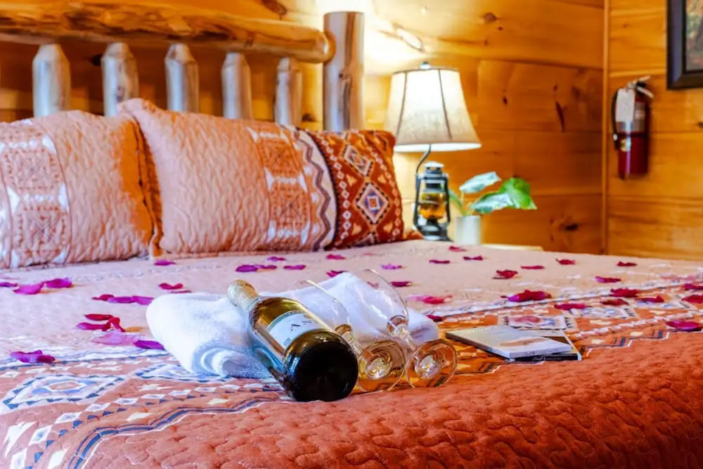 Whispering Pines Retreat By Ghosal Luxury Lodging