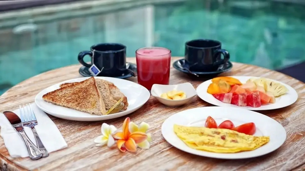 Suweta Homestay Private Pool Villa - Ubud Center Prime Location